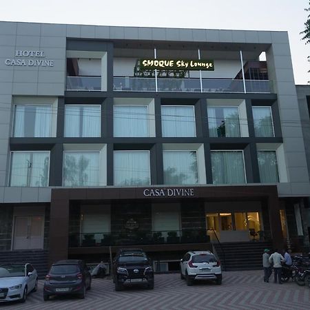 Hotel Casa Divine Izatnagar Exterior photo